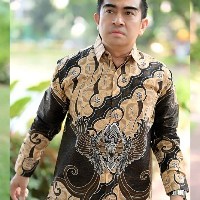 Batik Bali Lestari Batik Pria Lengan Panjang Katun Prada KD05 (FL04)